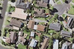 2/12 Mimosa Place, Half Moon Bay, Auckland