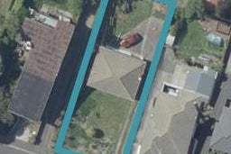 16 Earls Road, Saint Clair, Dunedin
