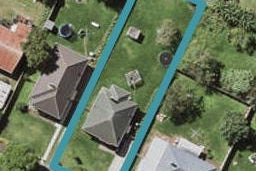 196 Tripoli Road, Point England, Auckland