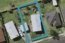 13 Cosmo Place, Otara, Auckland