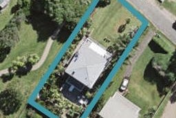 18 Beach Parade, Oneroa, Waiheke Island