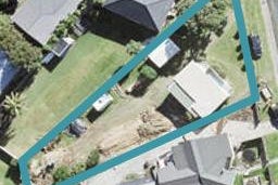 7 Rushden Terrace, Red Beach, Red Beach