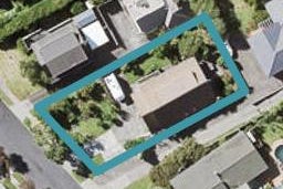33 Pickwick Parade, Mellons Bay, Auckland