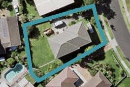42 Fielding Crescent, Farm Cove, Auckland
