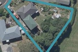 8 Bonar Street, Halfway Bush, Dunedin