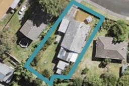 32 Coburg Street, Henderson, Auckland