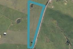 90 Rusk Road, Hūkerenui, Hikurangi