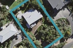 7 Tiri Road, Oneroa, Waiheke Island