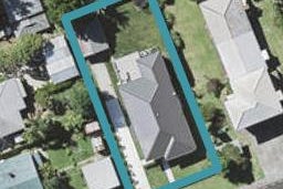 2 Westwell Road, Belmont, Auckland