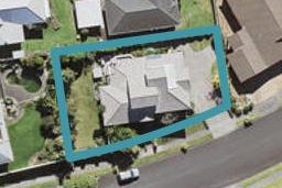 73 Lagoon Way, West Harbour, Auckland