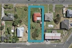 7 Theodore Street, Bluff