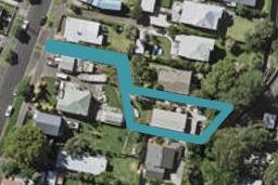 16A William Bond Street, Stanley Point, Auckland