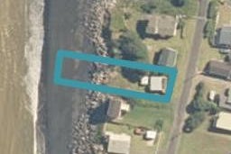 16 Point Road, Mōkau