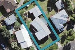 37 Peach Road, Glenfield, Auckland