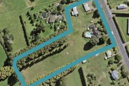 806 Waitakere Road, Kumeu