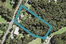 100 Carter Road, Oratia, Auckland