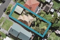 16 Columbia Road, Sandringham, Auckland