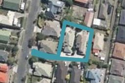 4/11 Richmond Grove, Woburn, Lower Hutt