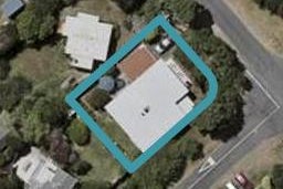 10 Hemara Street, Waikanae Beach, Waikanae
