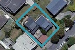 15 Cobar Close, Maupuia, Wellington