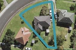 79 Greenslade Crescent, Northcote, Auckland