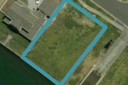 1 Fred Carr Place, One Tree Point