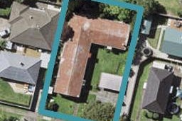 2/72 Kings Road, Panmure, Auckland