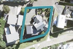 1 Lagoon Way, Omaha