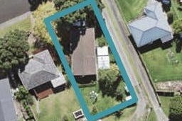 12 Temuri Place, Glendene, Auckland
