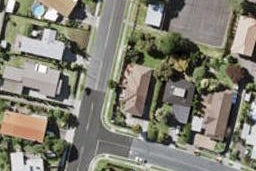 2/55 Glenmore Road, Sunnyhills, Auckland