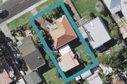 23 Roberts Avenue, Bayswater, Auckland