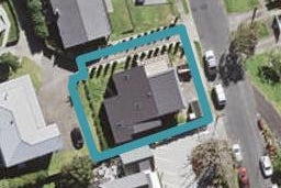 8A Bank Street, Hillcrest, Auckland