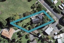 8 Rangiwhea Road, Waiuku, Waiuku