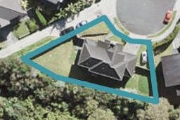 38 Borneo Drive, Fairview Heights, Auckland