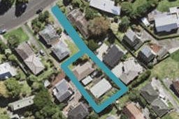 2/99 Moore Street, Hillcrest, Auckland