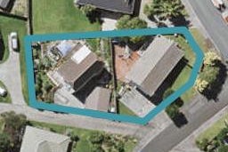 2/1 Mira Place, Windsor Park, Auckland