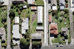 2/0 Bolton Street, Blockhouse Bay, Auckland