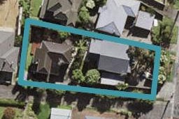 2/82 Lake Road, Northcote, Auckland