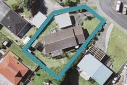 12 Kingussie Place, Highland Park, Auckland