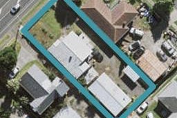2/438 Massey Road, Mangere East, Auckland