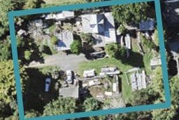 10 Whitford Park Road, Whitford, Whitford