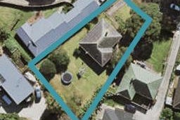 12 Greenslade Crescent, Northcote, Auckland