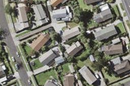 2/13 De Quincey Terrace, Highland Park, Auckland
