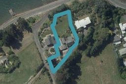 11 Camp Street, Broad Bay, Dunedin