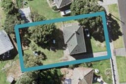 17 Taniwha Street, Wai o Taiki Bay, Auckland