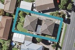 2/143 Pigeon Mountain Road, Half Moon Bay, Auckland