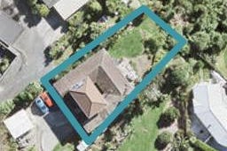 16B Amorino Drive, Red Beach, Red Beach