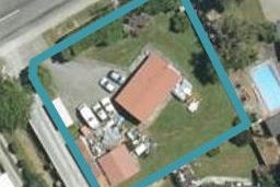 64 Ferry Road, Spring Creek