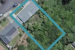 14 Westra View, Tawa, Wellington