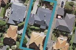 6 Kingsway, Three Kings, Auckland